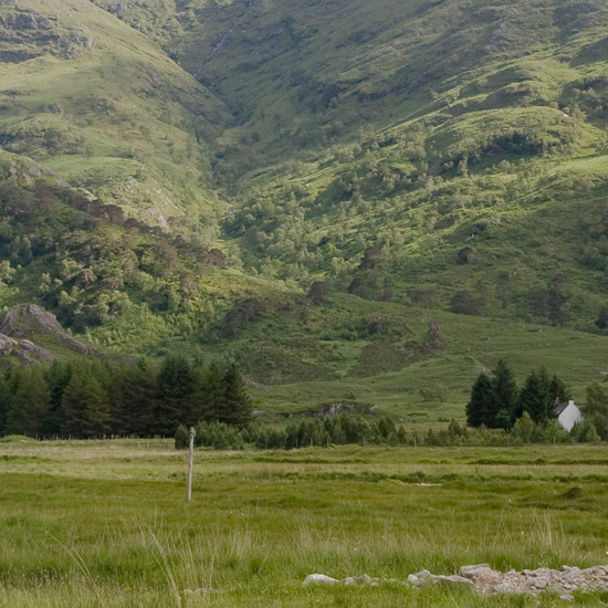 Zoom: Luinne Bheinn from the Barisdale bothy, with the White House